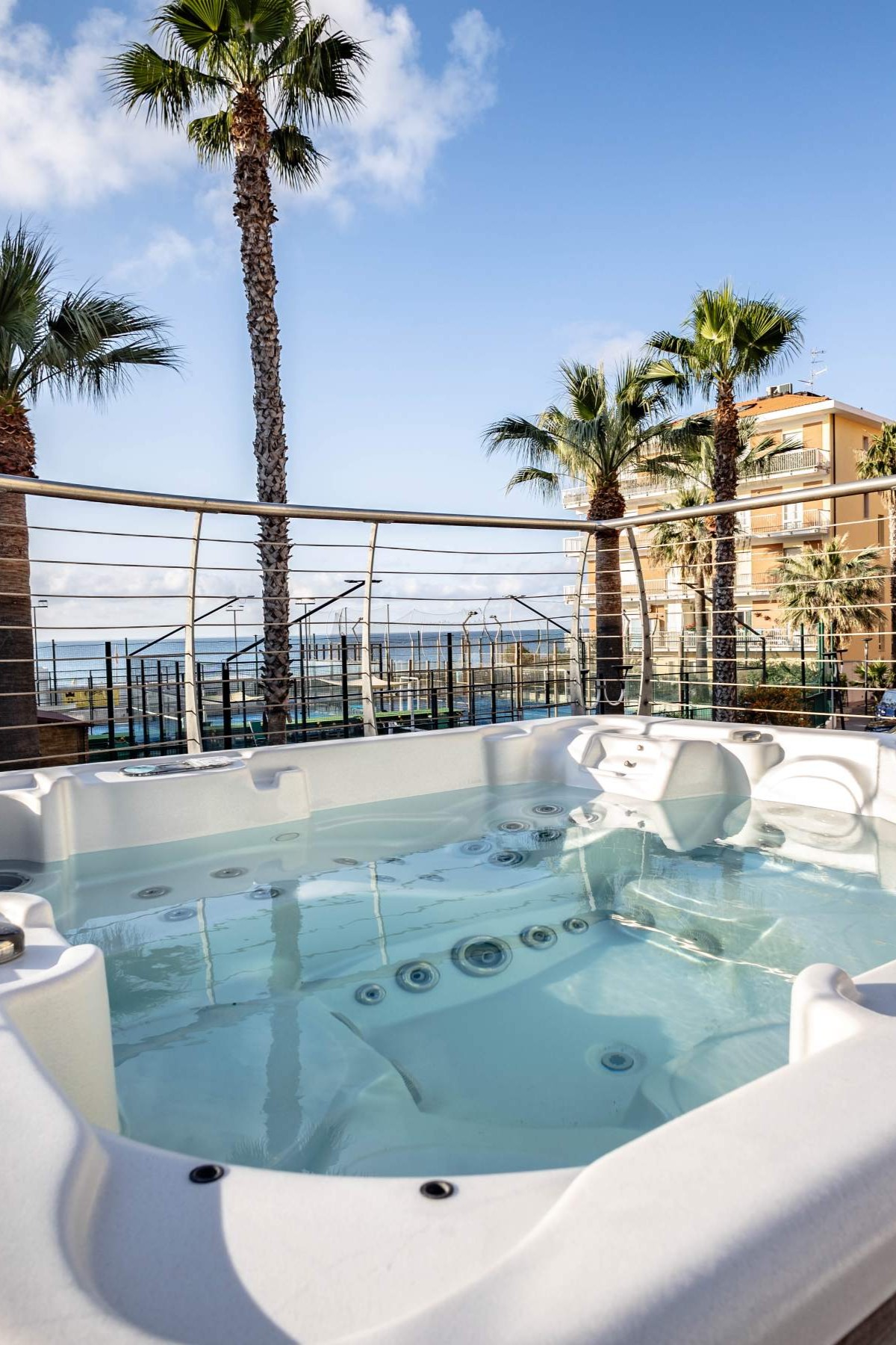 hotel sul mare andora liguria