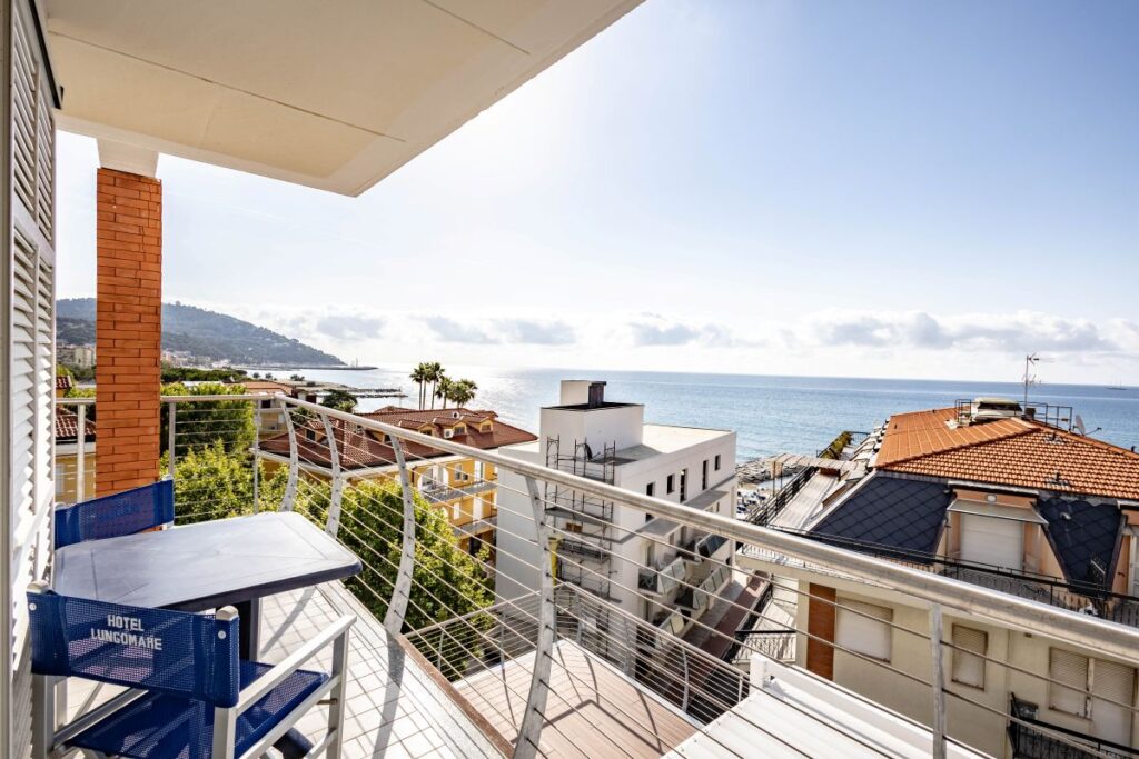 hotel sul mare andora liguria