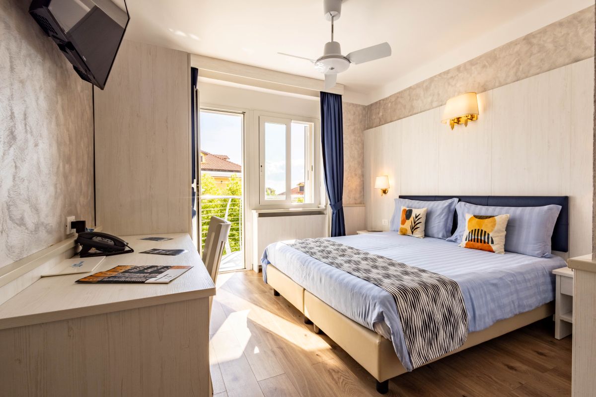 hotel sul mare andora liguria
