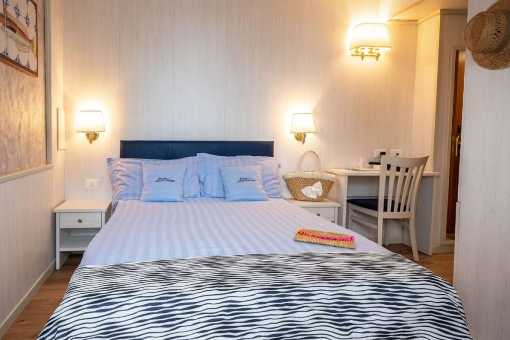 hotel sul mare andora liguria